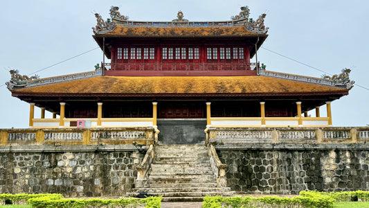 Temple / Pagode de la Citadelle Impériale à Hué au Centre du Vietnam